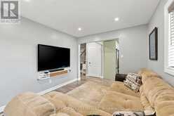 213 MELBOURNE DRIVE | Bradford West Gwillimbury Ontario | Slide Image Twelve