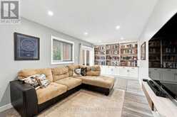 213 MELBOURNE DRIVE | Bradford West Gwillimbury Ontario | Slide Image Nine