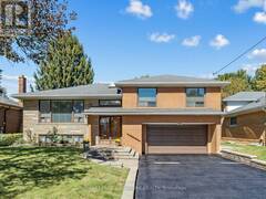 39 BUXTON ROAD Toronto Ontario, M3M 1Y6