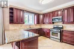 104 SUCCESSION CRESCENT | Barrie Ontario | Slide Image Nine