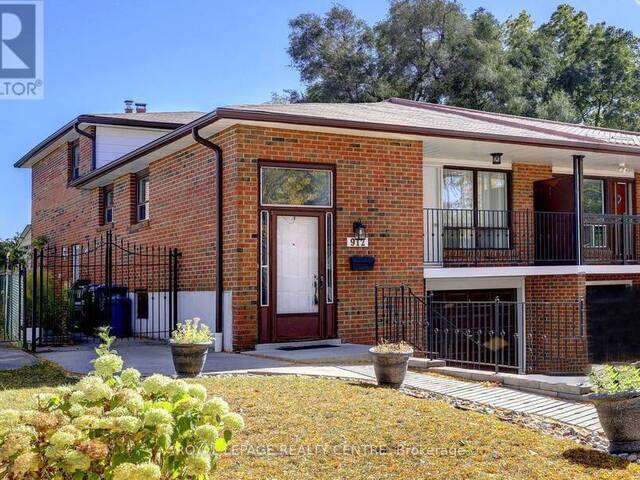 912 BLAIRHOLM AVENUE Mississauga Ontario, L5C 1G4 - 5 Bedrooms Home For Sale