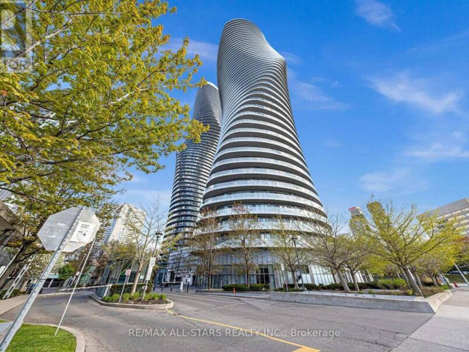 2705 - 50 ABSOLUTE AVENUE, Mississauga, Ontario L4Z 0A8