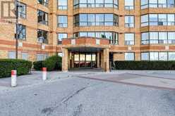 524 - 6 HUMBERLINE DRIVE | Toronto Ontario | Slide Image Three