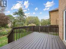 30 INVERMARGE DRIVE | Toronto Ontario | Slide Image Forty-five