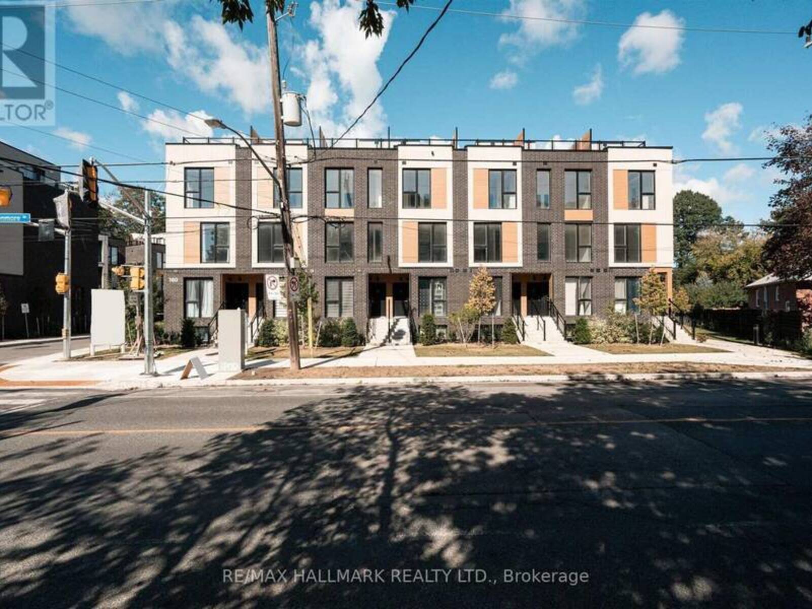 14 - 176 CLONMORE AVENUE, Toronto, Ontario M1N 1Y1