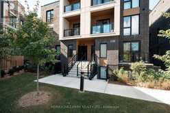 13 - 170 CLONMORE DRIVE | Toronto Ontario | Slide Image Eight