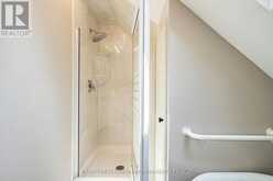 15 SCOTTDALE DRIVE | Oro-Medonte Ontario | Slide Image Thirty