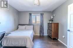 17 BRUCE CRESCENT | Barrie Ontario | Slide Image Eight