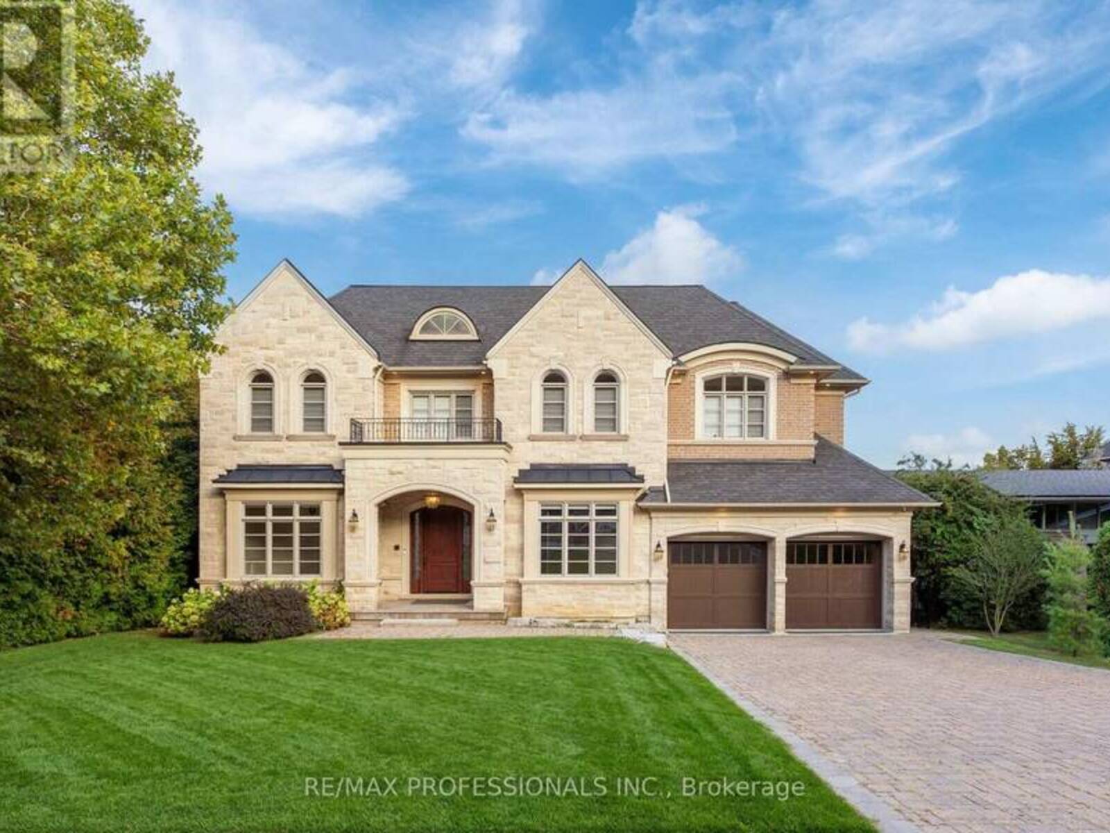 191 EDENBRIDGE DRIVE, Toronto, Ontario M9A 3G7
