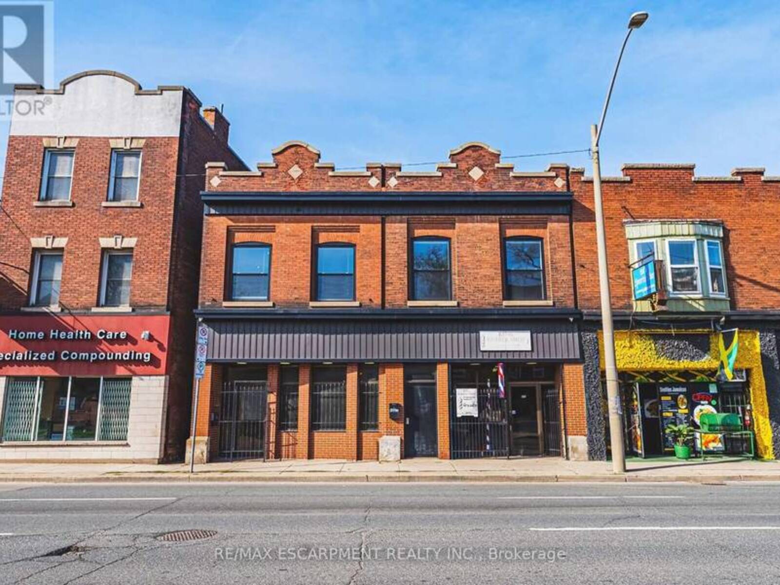 593-595 KING STREET E, Hamilton, Ontario L8N 1E4
