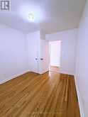 184 EAST 35TH STREET | Hamilton Ontario | Slide Image Nineteen