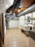 184 EAST 35TH STREET | Hamilton Ontario | Slide Image Thirty