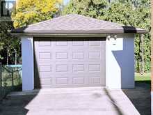 184 EAST 35TH STREET | Hamilton Ontario | Slide Image Thirty-three