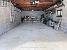 184 EAST 35TH STREET | Hamilton Ontario | Slide Image Thirty-five