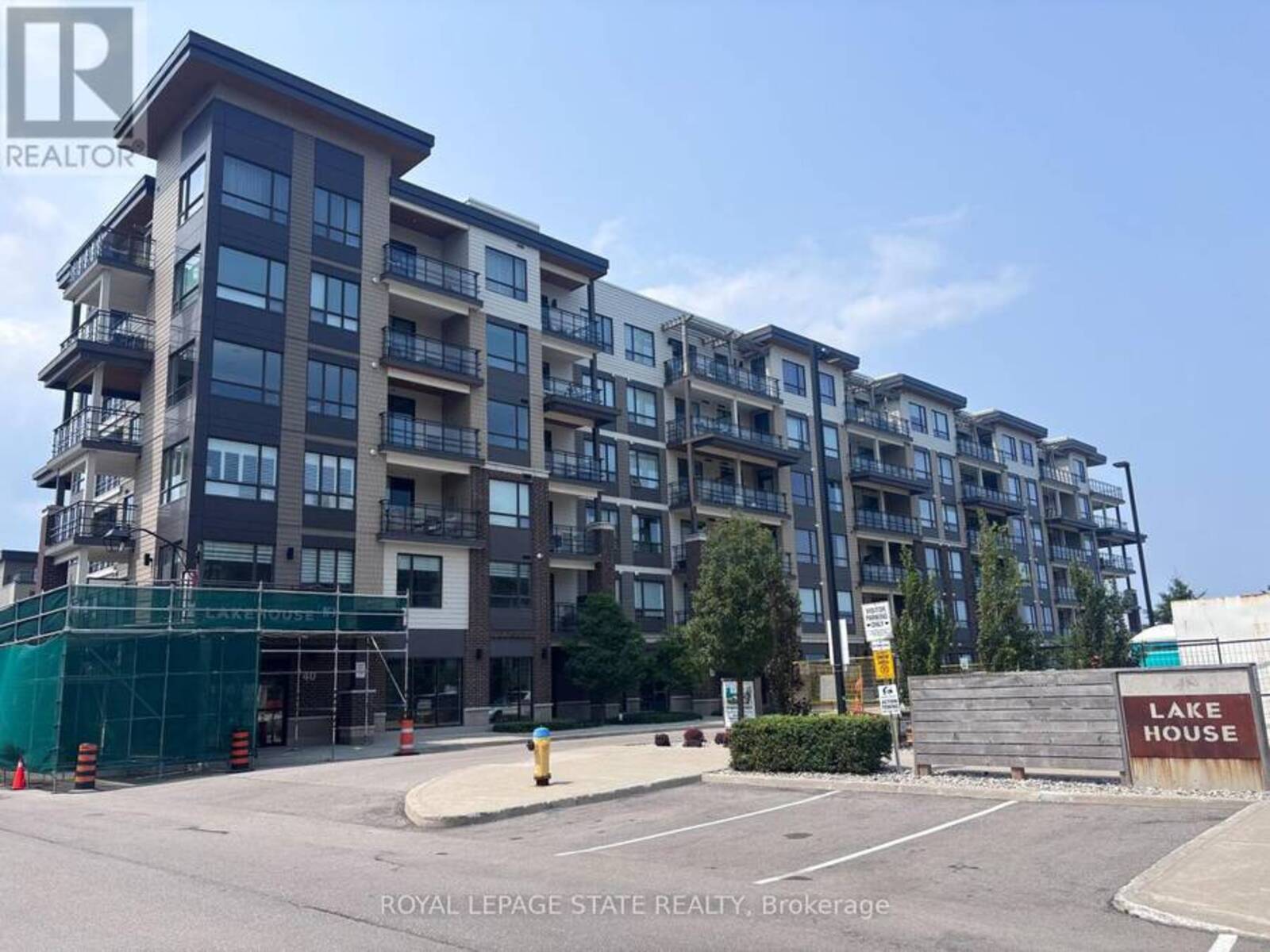 309 - 40 ESPLANADE LANE, Grimsby, Ontario L3M 0G9