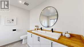 80 MARIA ROAD | Markham Ontario | Slide Image Thirty