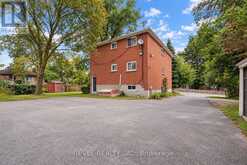 138 INNISFIL STREET | Barrie Ontario | Slide Image Five