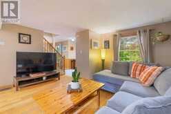 209 ELMIRA ROAD S | Guelph Ontario | Slide Image Four