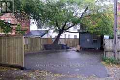 124 BALDWIN STREET | Toronto Ontario | Slide Image Fourteen