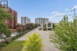 330 - 35 SARANAC BOULEVARD | Toronto Ontario | Slide Image Twenty-one