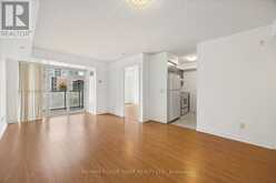 330 - 35 SARANAC BOULEVARD | Toronto Ontario | Slide Image Seven