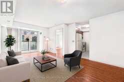 330 - 35 SARANAC BOULEVARD | Toronto Ontario | Slide Image Eight