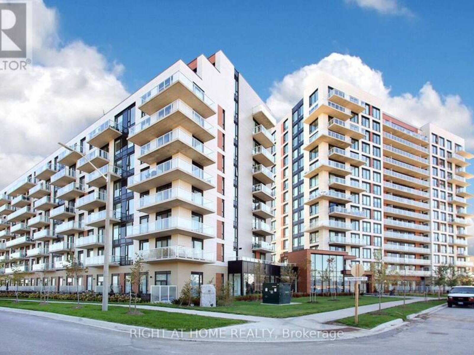 513 - 6 DAVID EYER ROAD, Richmond Hill, Ontario L4S 0N5