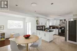 19 CUMMINGS COURT | Markham Ontario | Slide Image Eighteen