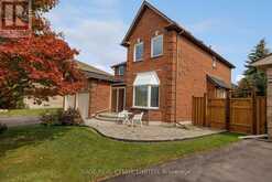 19 CUMMINGS COURT | Markham Ontario | Slide Image Three