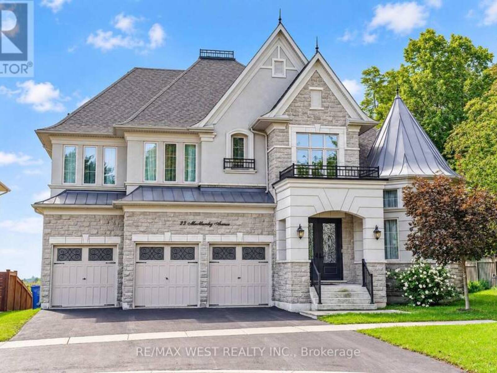 23 MACMURCHY AVENUE, Nobleton, Ontario L0J 1C0