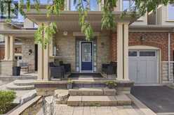 43 DIAMOND LEAF LANE | Halton Hills Ontario | Slide Image Two