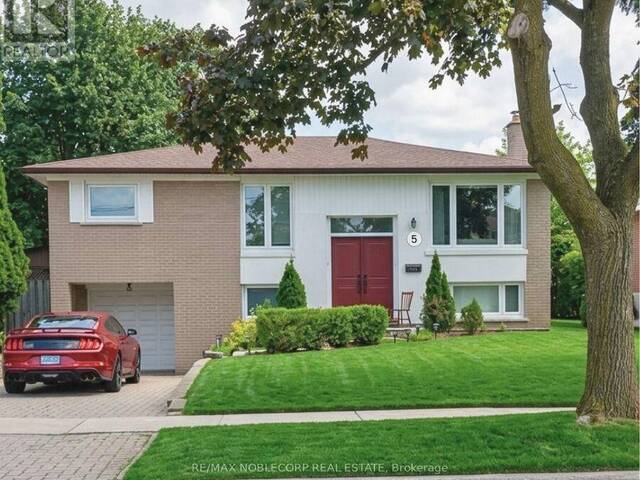 5 CONAMORE CRESCENT Toronto Ontario, M3J 1H2 - 4 Bedrooms Home For Sale
