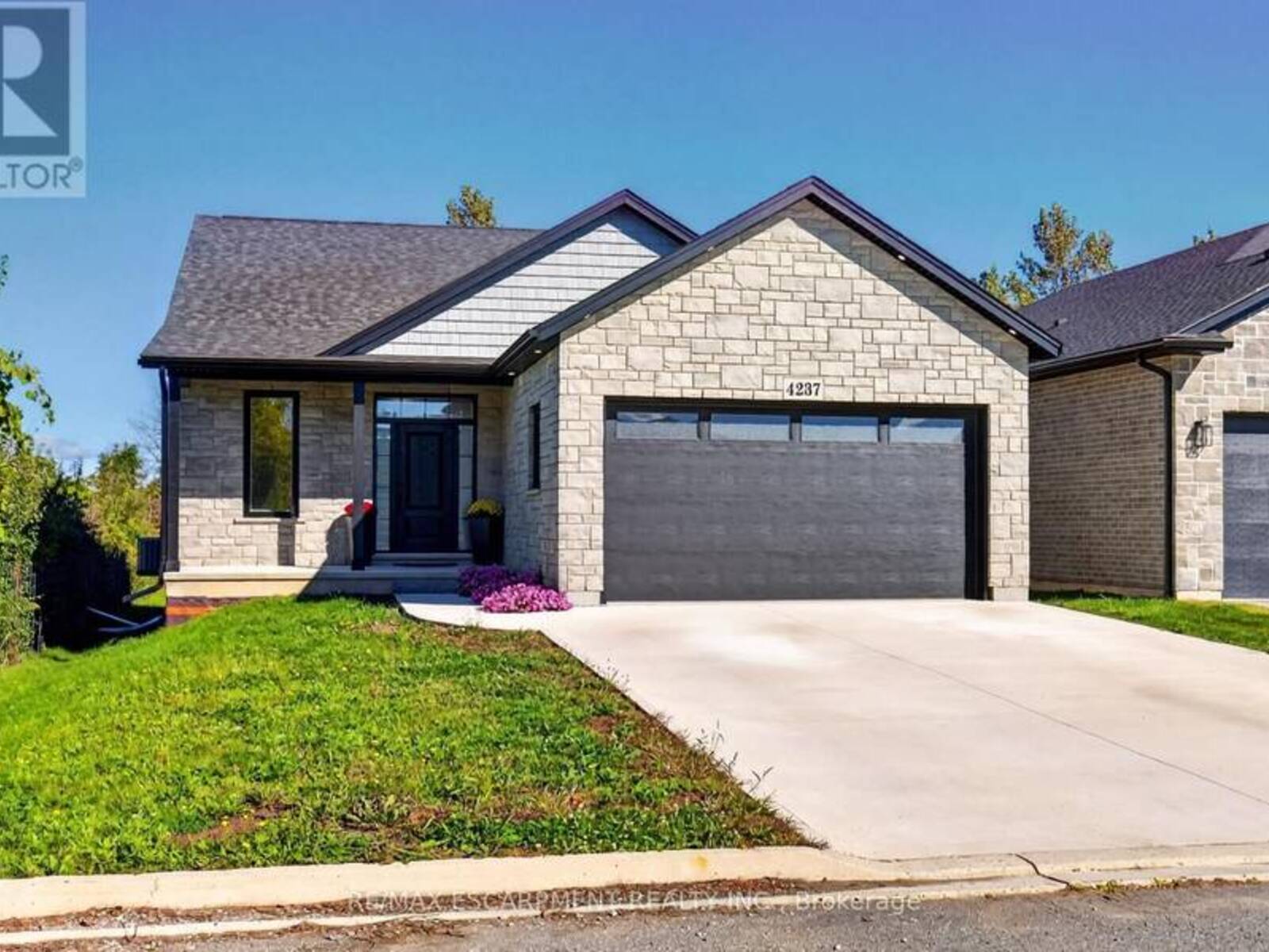 4237 MANSON LANE, Beamsville, Ontario L0R 1G0