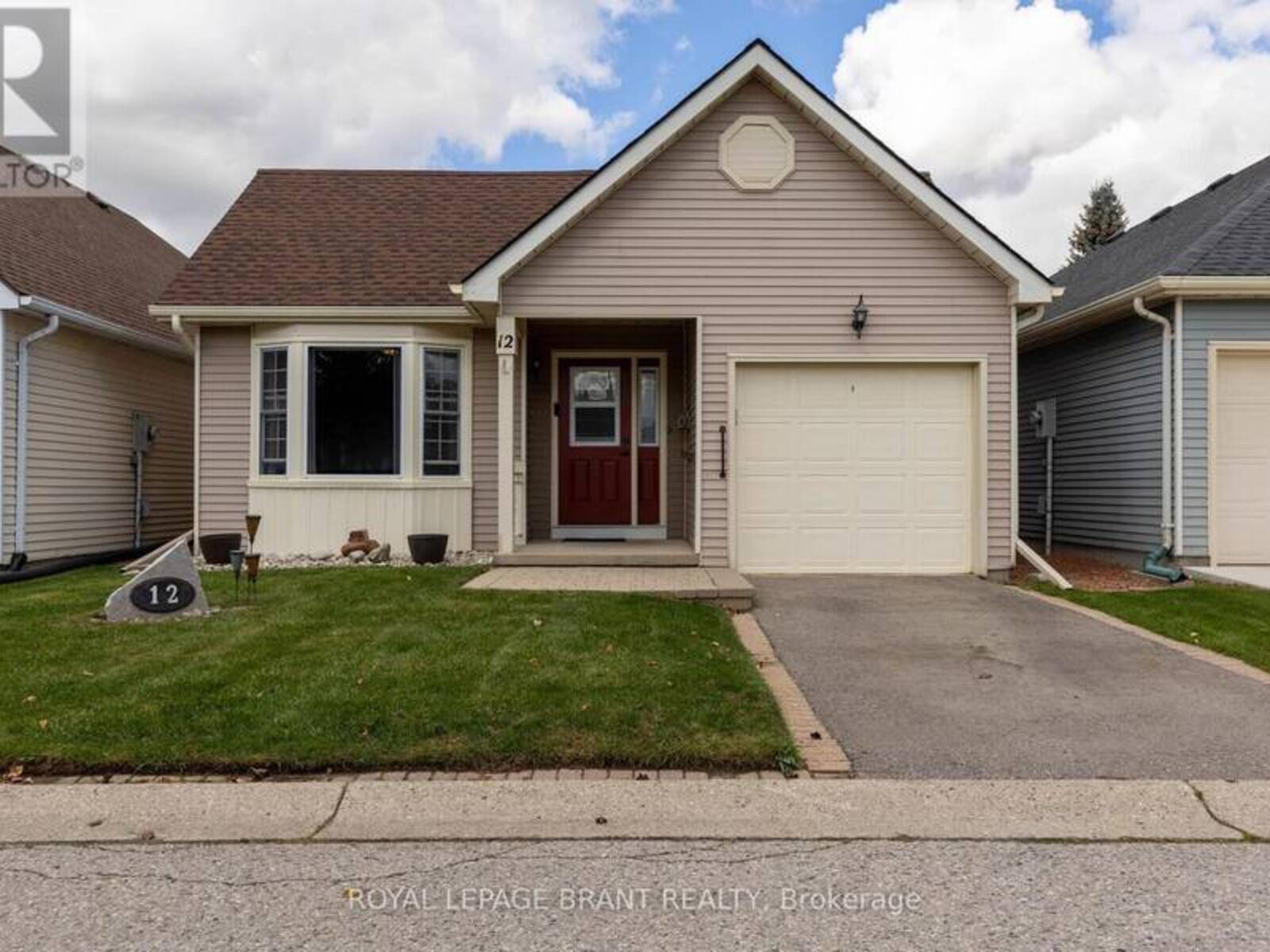 12 HAWKINS CRESCENT, Tillsonburg, Ontario N4G 5K7