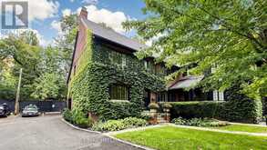 12 ANCROFT PLACE | Toronto Ontario | Slide Image Two