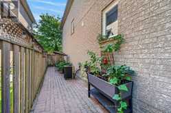 12 LANCASTER COURT | Georgina Ontario | Slide Image Seventeen