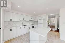 552 THELMA STREET | Burlington Ontario | Slide Image Thirteen