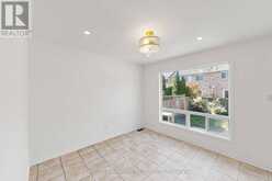 552 THELMA STREET | Burlington Ontario | Slide Image Eighteen