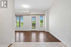 58 BORERS CREEK CIRCLE | Hamilton Ontario | Slide Image Five