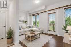 58 BORERS CREEK CIRCLE | Hamilton Ontario | Slide Image Six