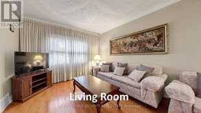 137 ROBINA AVENUE | Toronto Ontario | Slide Image Seven