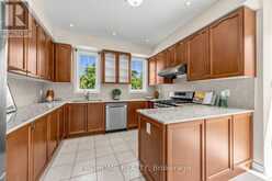 47 HARPER HILL DRIVE | Ajax Ontario | Slide Image Nine