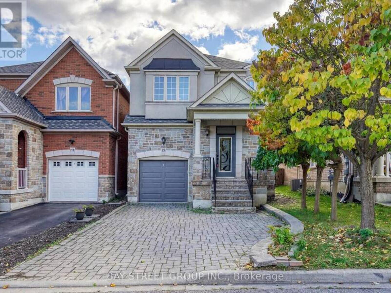 15 FRASERWOOD ROAD, Vaughan, Ontario L4J 9C5