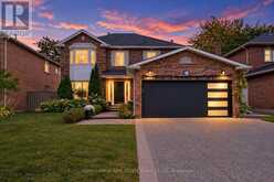 360 RIVER OAKS BOULEVARD W | Oakville Ontario | Slide Image One