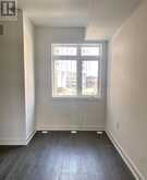 124 - 1070 DOUGLAS MCCURDY COMMON | Mississauga Ontario | Slide Image Twelve