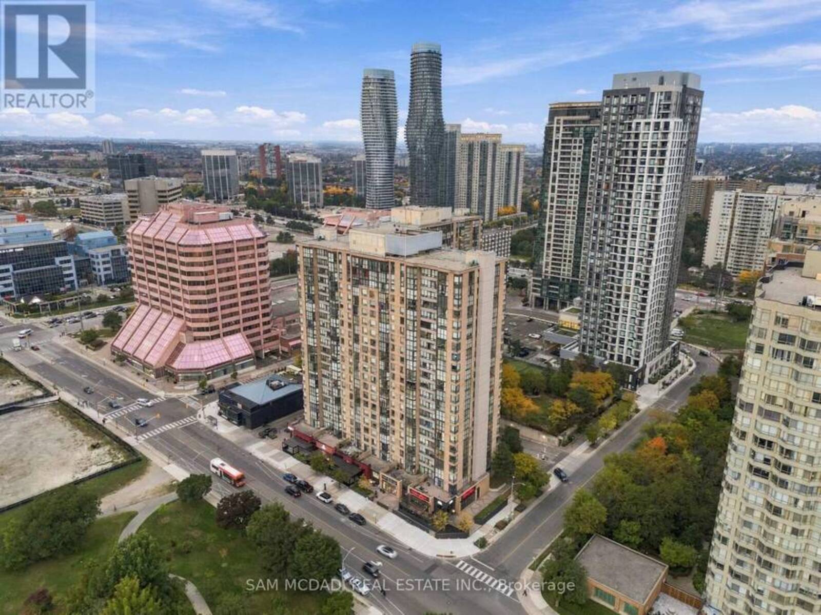 903 - 265 ENFIELD PLACE, Mississauga, Ontario L5B 3Y7