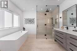 717 WOBURN AVENUE | Toronto Ontario | Slide Image Thirty-one