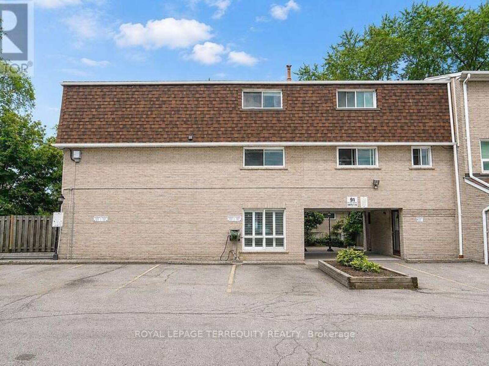 7 - 91 RAMEAU DRIVE, Toronto, Ontario M2H 1T6