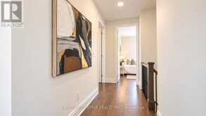 109 VANTAGE LOOP | Newmarket Ontario | Slide Image Twenty-six