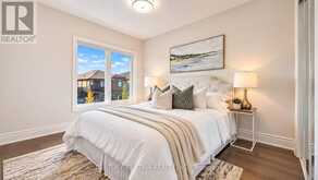 109 VANTAGE LOOP | Newmarket Ontario | Slide Image Thirty